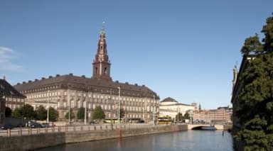 Har vi råd til valgflæsk?