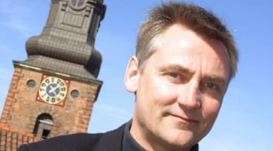 Institutleder på Økonomisk Institut på plads