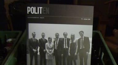 Polit’en fylder rundt